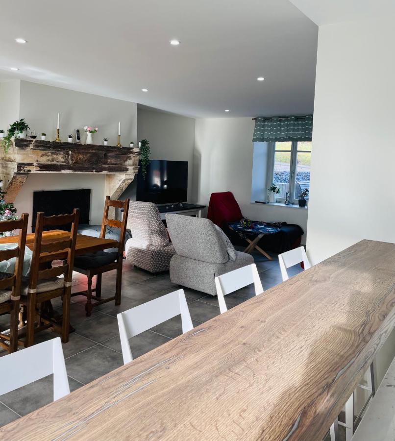Chez La Rose Luxueuse Cottage Avec Jacuzzi Rouvres-la-Chetive Luaran gambar