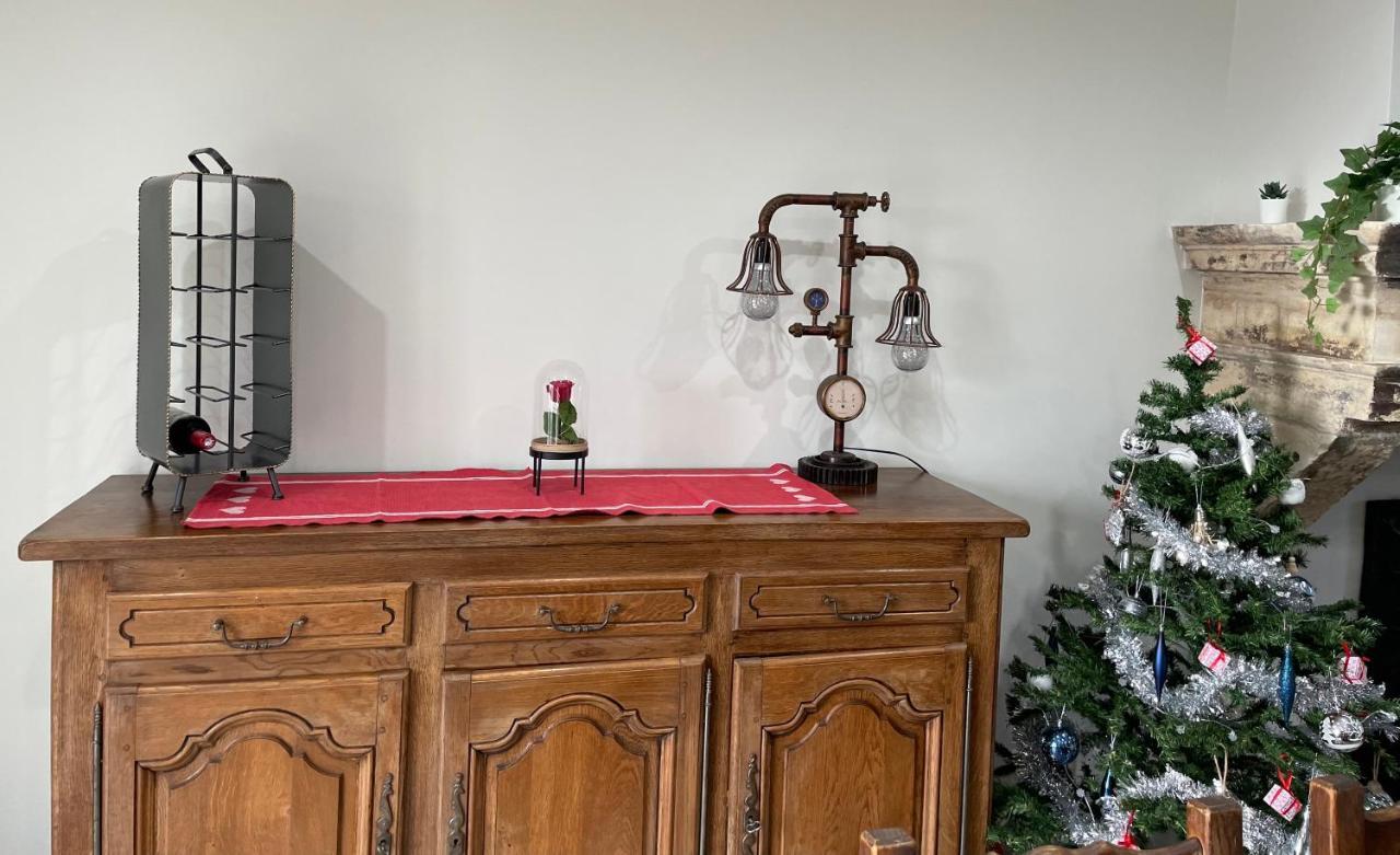Chez La Rose Luxueuse Cottage Avec Jacuzzi Rouvres-la-Chetive Luaran gambar